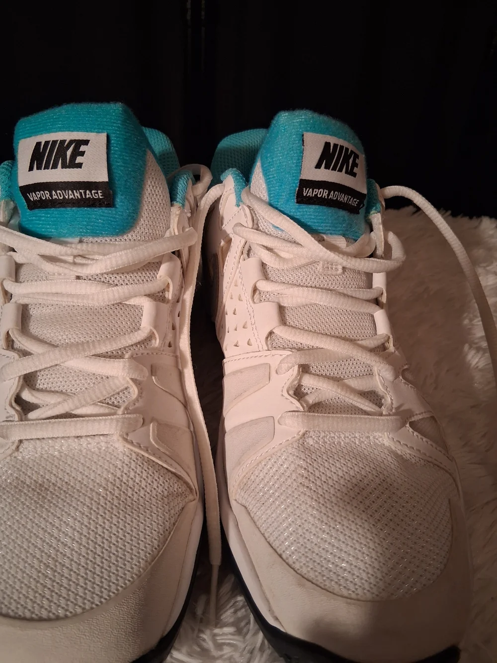 Nike White & Teal Vapor Advantage Athletic Shoes